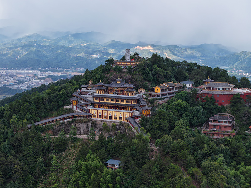 寺院全景